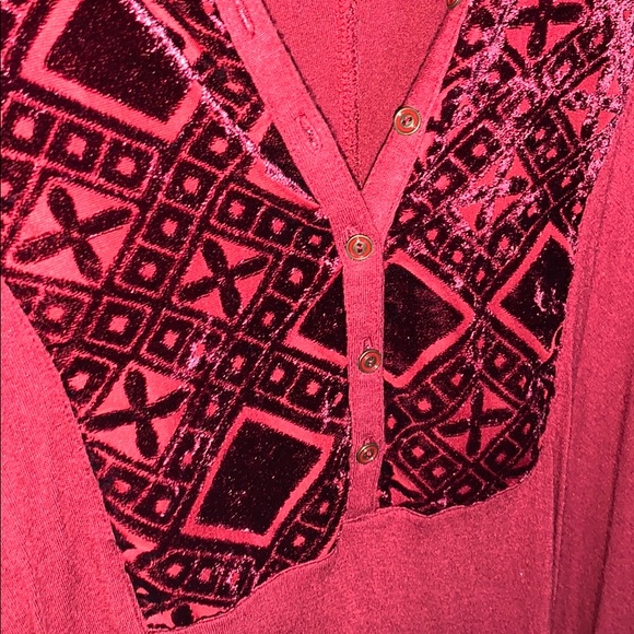 Lucky Brand Top - Picture 2 of 4